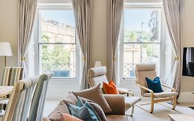 Luxury, Central, Sun-Filled 3 Bed Haven In Bath